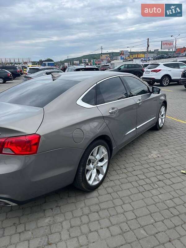 Седан Chevrolet Impala 2019 в Черновцах