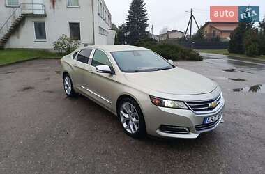 Седан Chevrolet Impala 2014 в Білій