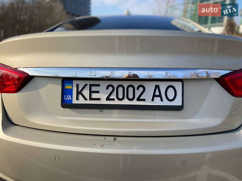Седан Chevrolet Impala 2013 в Днепре