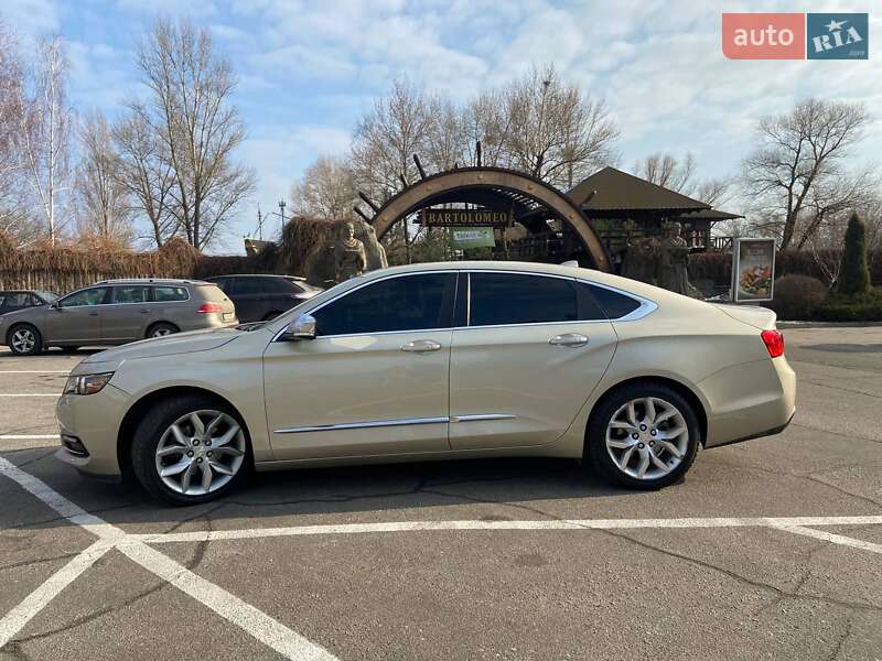 Седан Chevrolet Impala 2013 в Днепре