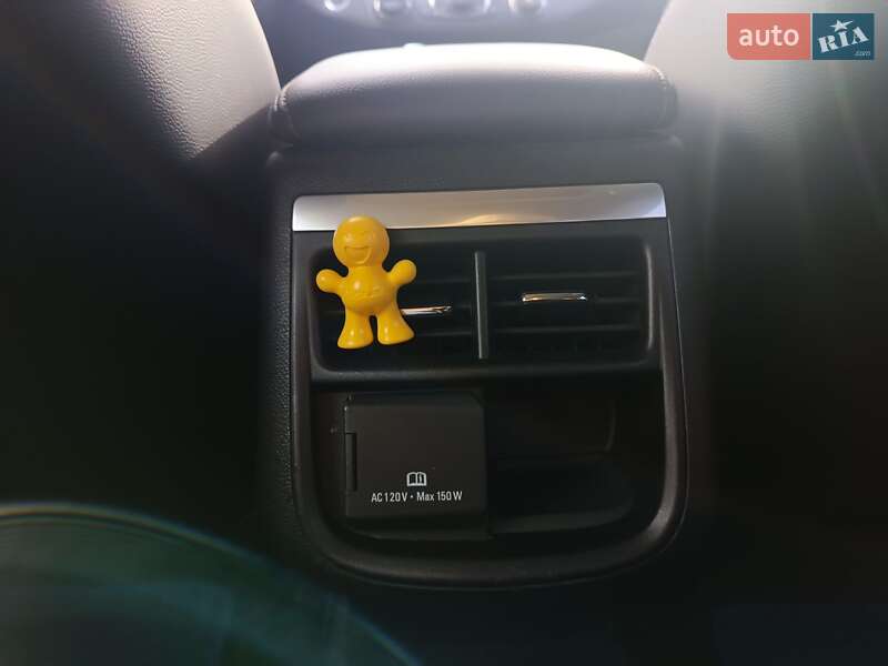 Седан Chevrolet Impala 2013 в Днепре