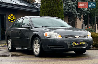 Седан Chevrolet Impala 2013 в Львове