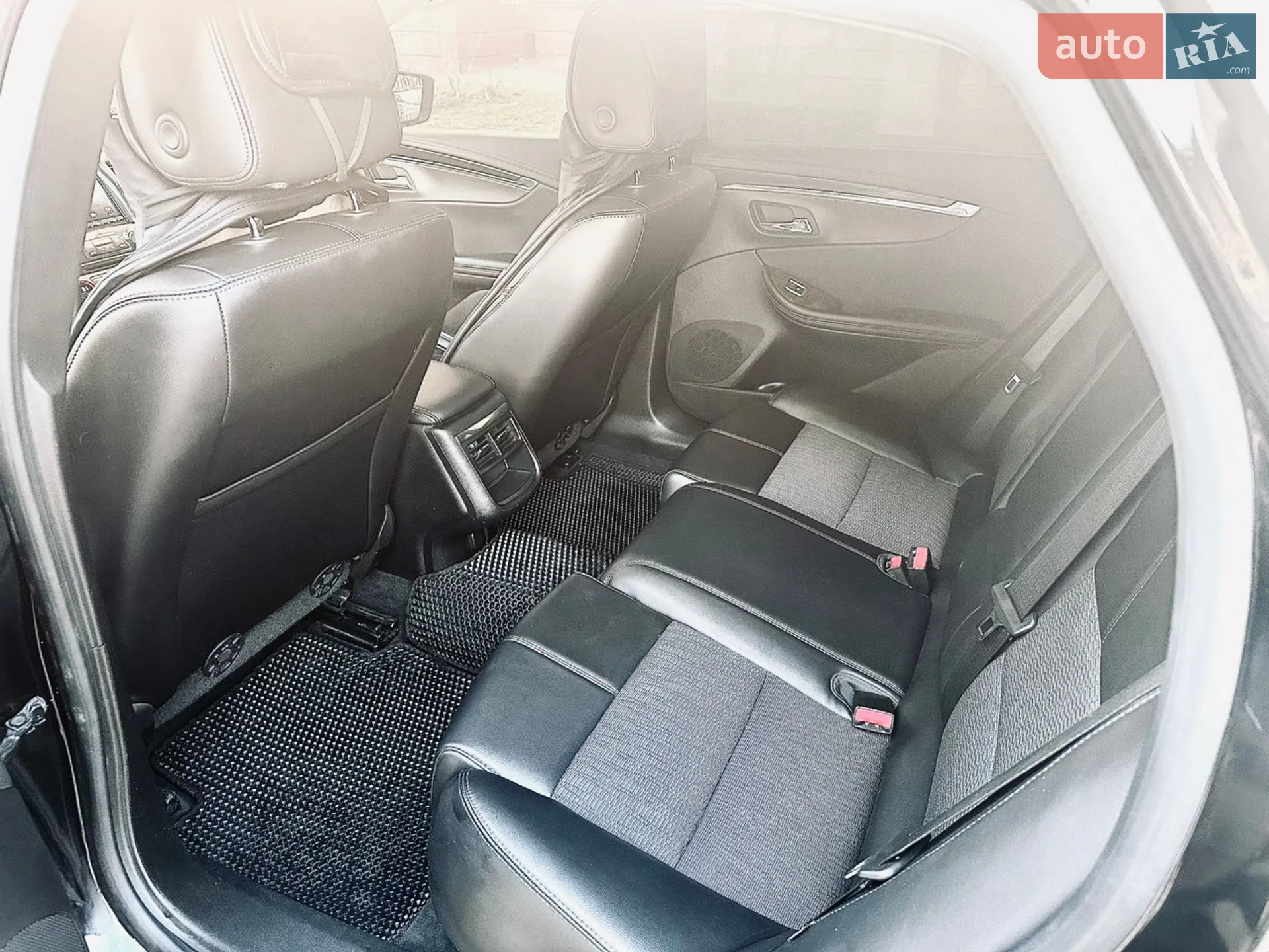 2015 Chevrolet Impala - мініатюра 17