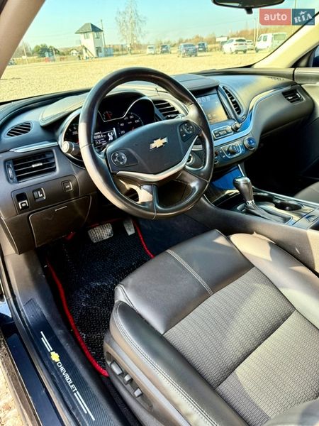 Седан Chevrolet Impala 2018 в Львове