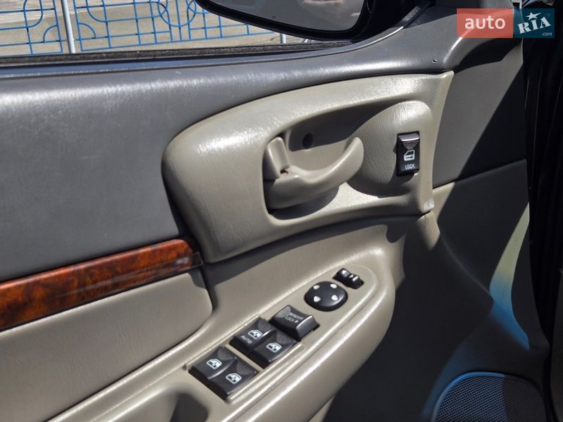 Седан Chevrolet Impala 2003 в Киеве фото 12 Седан Chevrolet Impala 2003 в Киеве
