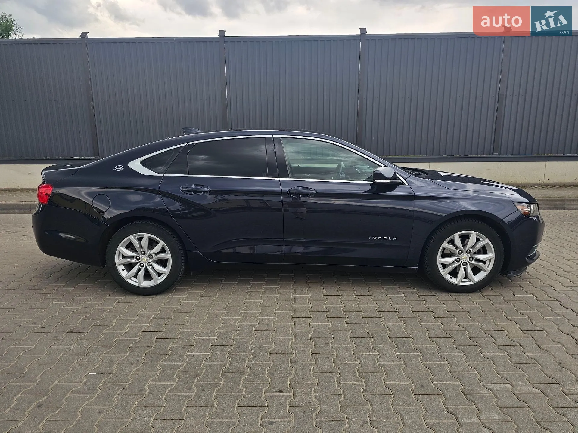 2015 Chevrolet Impala - мініатюра 3