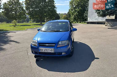 Хэтчбек Chevrolet Kalos 2006 в Ровно