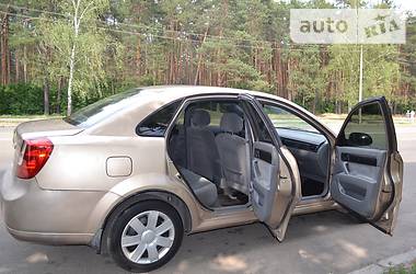 Седан Chevrolet Lacetti 2005 в Киеве