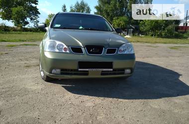 Седан Chevrolet Lacetti 2004 в Ровно