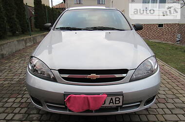 Хетчбек Chevrolet Lacetti 2005 в 