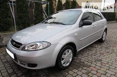 Хетчбек Chevrolet Lacetti 2005 в 