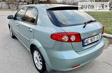 Хетчбек Chevrolet Lacetti 2005 в 