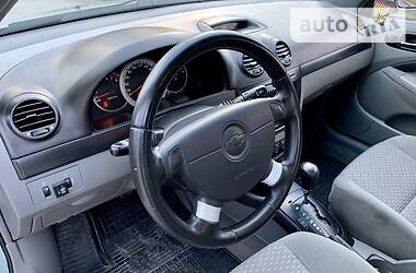 Хетчбек Chevrolet Lacetti 2005 в 