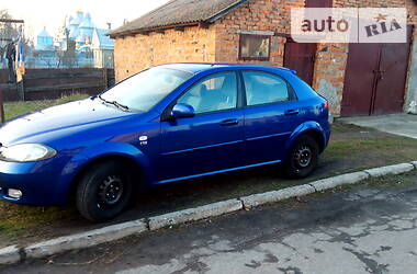 Хэтчбек Chevrolet Lacetti 2007 в Ровно