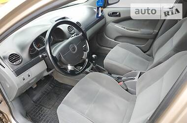 Хетчбек Chevrolet Lacetti 2006 в 