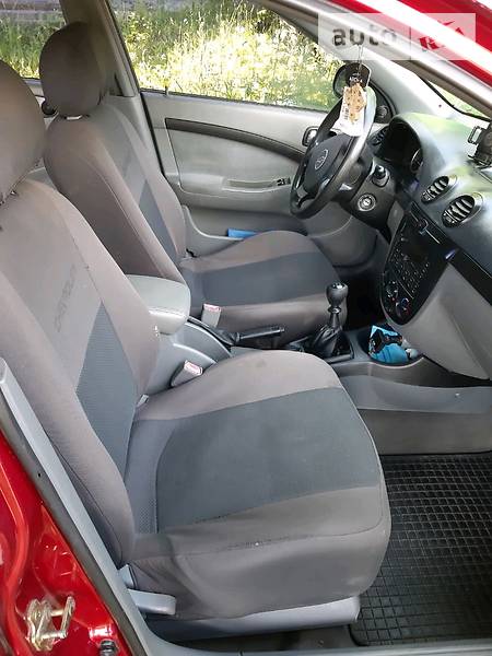 Хетчбек Chevrolet Lacetti 2004 в Жмеринці