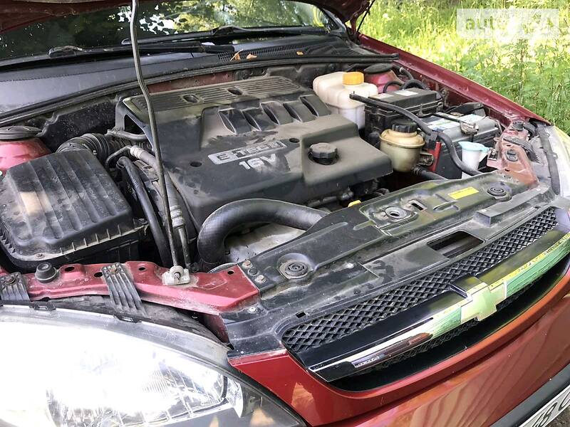 Хетчбек Chevrolet Lacetti 2004 в Жмеринці