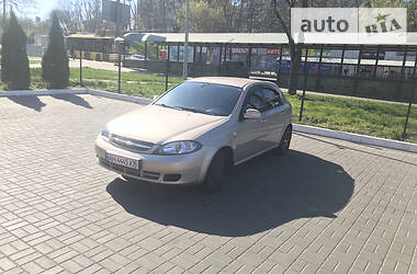 Хэтчбек Chevrolet Lacetti 2012 в Киеве