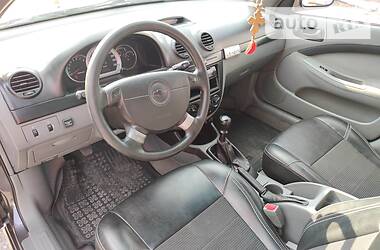 Хэтчбек Chevrolet Lacetti 2011 в Кривом Роге