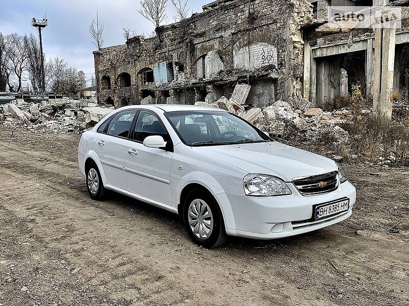 Седан Chevrolet Lacetti 2012 в 
