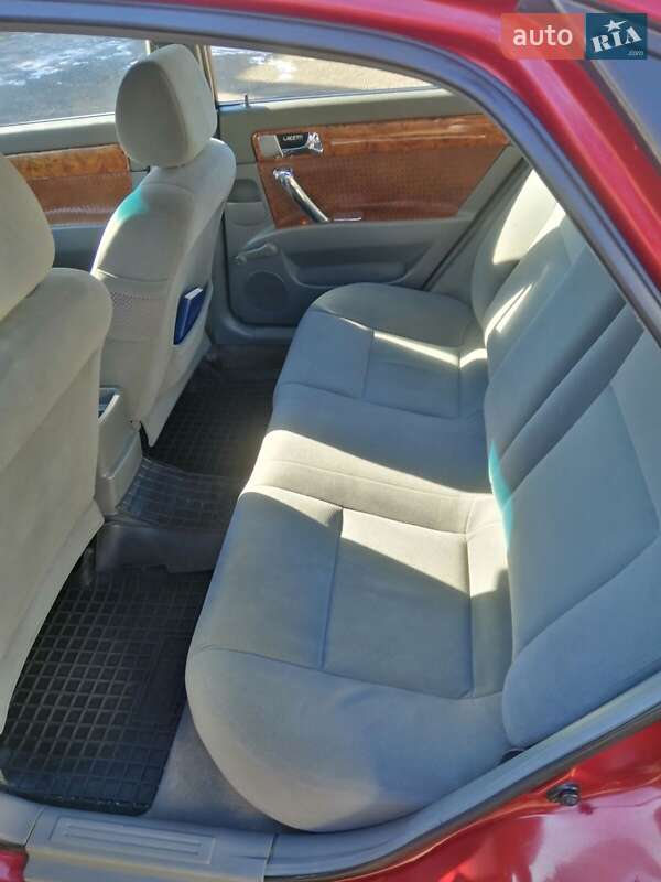 Седан Chevrolet Lacetti 2005 в Локачах