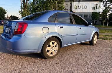 Седан Chevrolet Lacetti 2004 в Львове