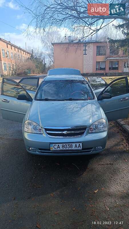 Седан Chevrolet Lacetti 2004 в Смілі