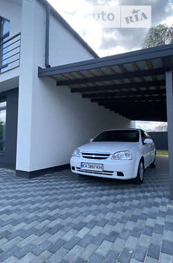 Седан Chevrolet Lacetti 2012 в Киеве