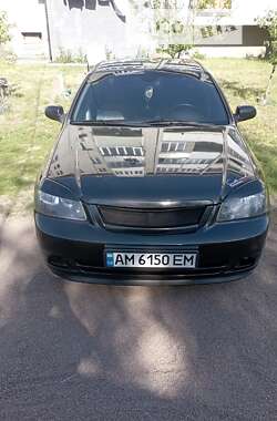 Седан Chevrolet Lacetti 2006 в Коростене