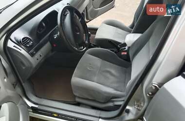 Хэтчбек Chevrolet Lacetti 2005 в Киеве