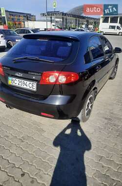 Хетчбек Chevrolet Lacetti 2005 в Львові