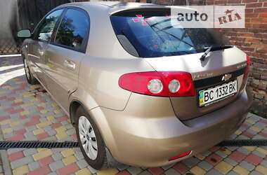 Хэтчбек Chevrolet Lacetti 2005 в Львове