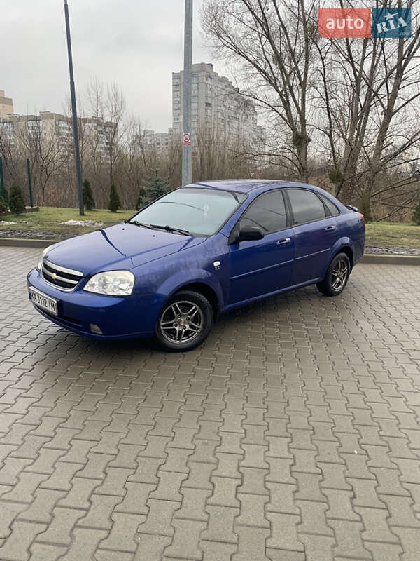 Седан Chevrolet Lacetti 2006 в Києві