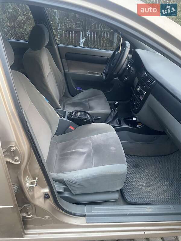 Седан Chevrolet Lacetti 2008 в Житомире