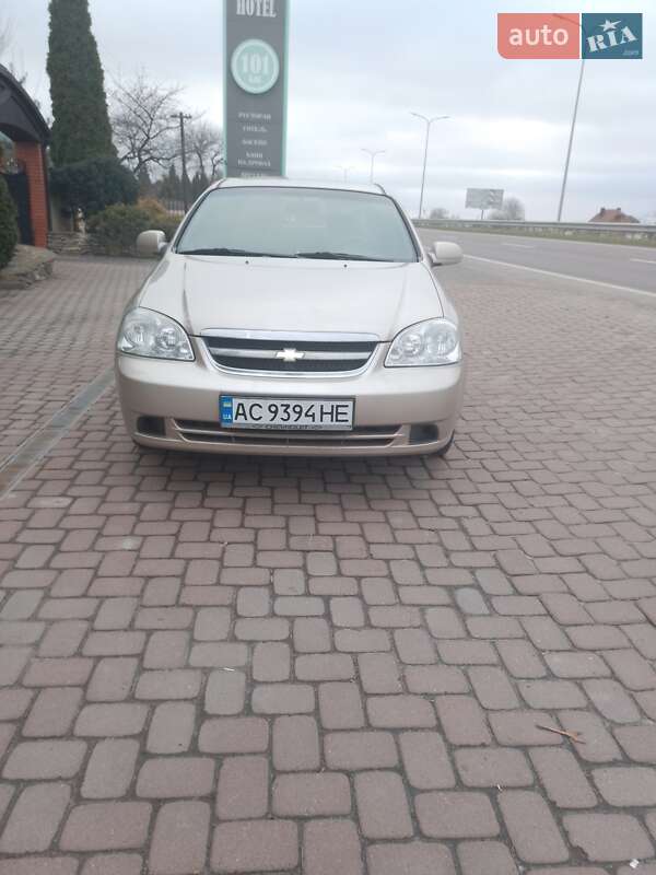 Chevrolet Lacetti 2011