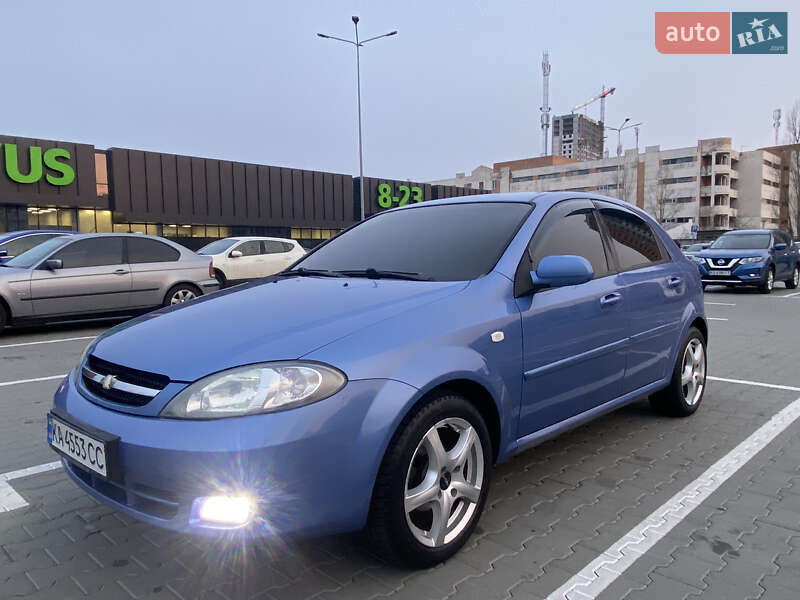 Хетчбек Chevrolet Lacetti 2006 в Києві
