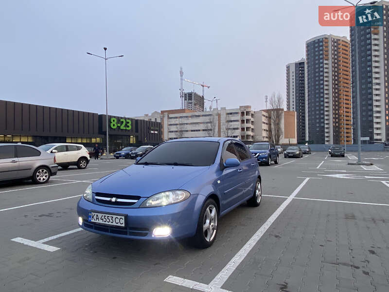 Хетчбек Chevrolet Lacetti 2006 в Києві
