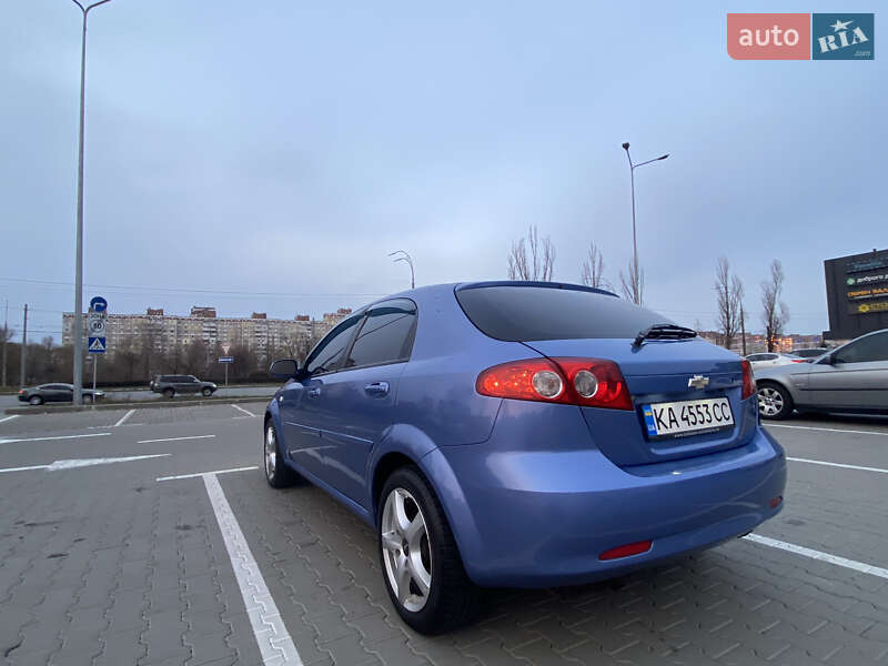 Хетчбек Chevrolet Lacetti 2006 в Києві