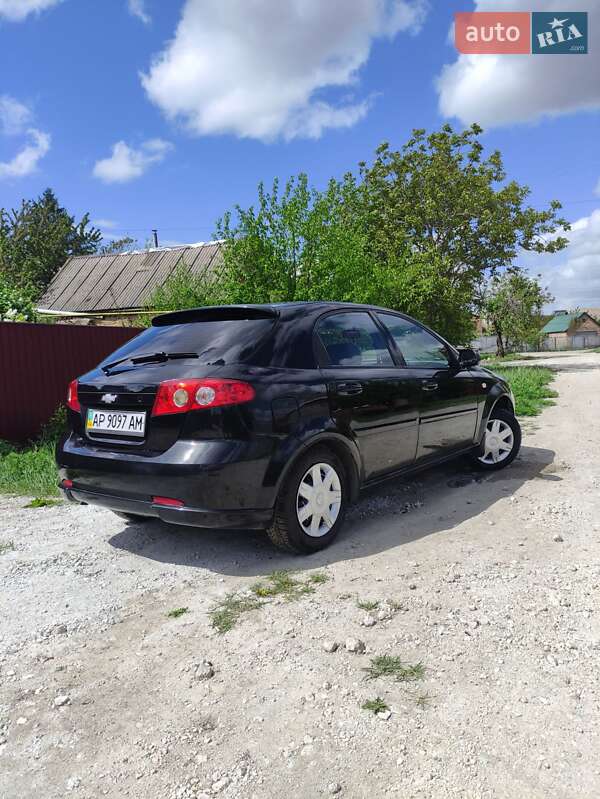 Хэтчбек Chevrolet Lacetti 2006 в Запорожье