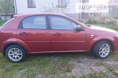 Хэтчбек Chevrolet Lacetti 2007 в Житомире