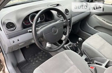 Хэтчбек Chevrolet Lacetti 2008 в Киеве