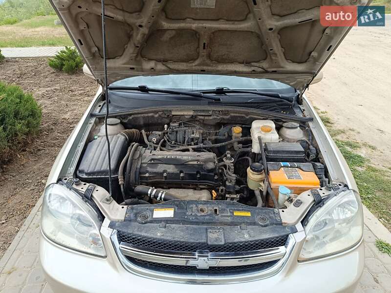 Седан Chevrolet Lacetti 2012 в Ямполе
