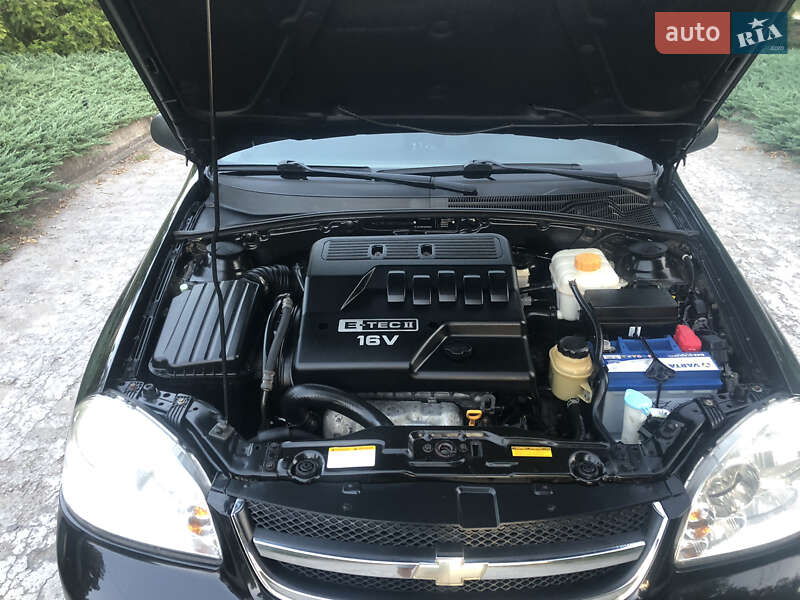 Седан Chevrolet Lacetti 2005 в Каменском фото 16 Седан Chevrolet Lacetti 2005 в Каменском