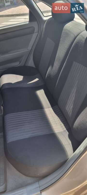 Седан Chevrolet Lacetti 2007 в Києві