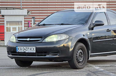 Хэтчбек Chevrolet Lacetti 2011 в Киеве