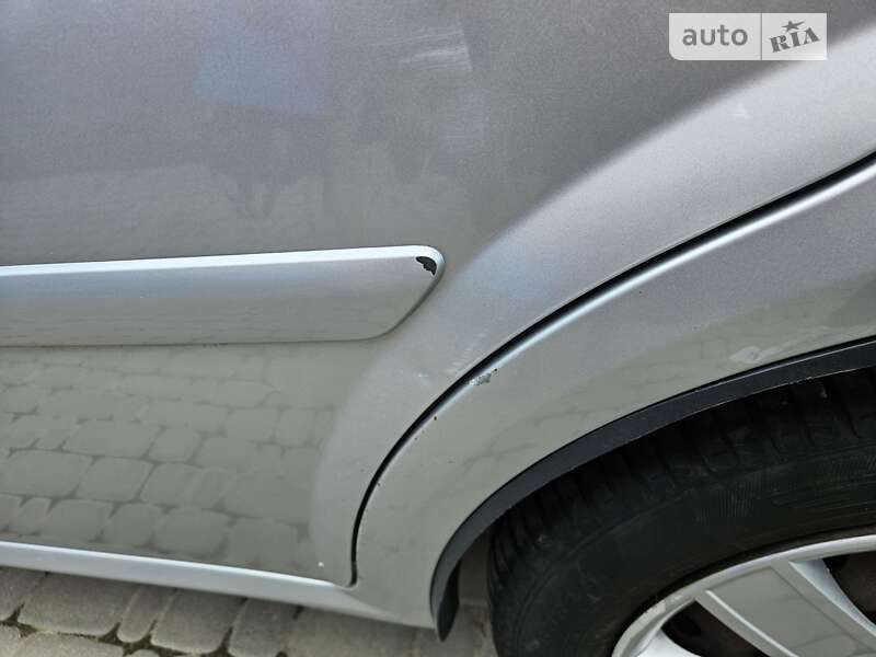 Седан Chevrolet Lacetti 2011 в Ірпені