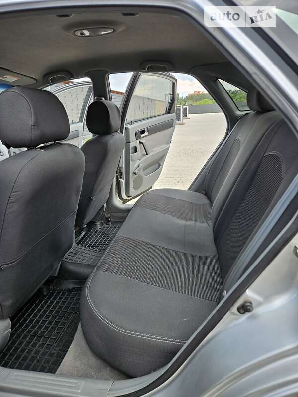 Седан Chevrolet Lacetti 2011 в Ірпені