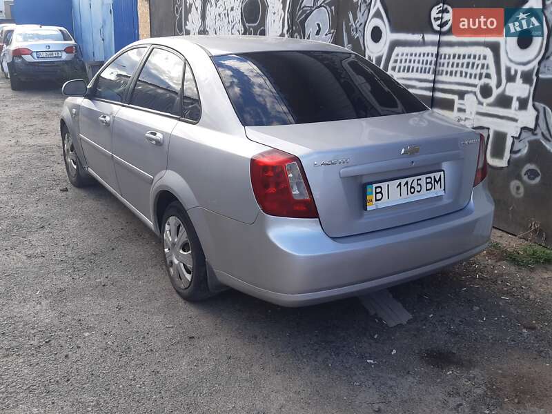 Седан Chevrolet Lacetti 2005 в Києві