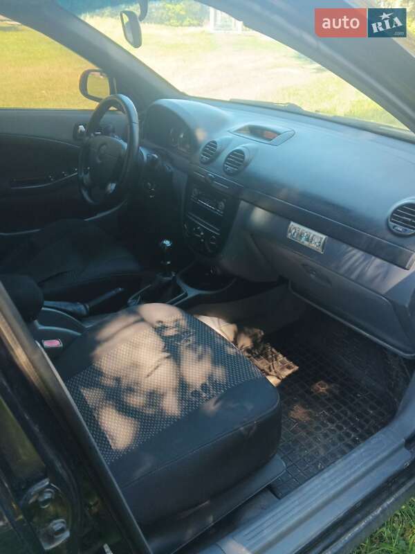 Хетчбек Chevrolet Lacetti 2006 в Ярмолинцях фото 3 Хетчбек Chevrolet Lacetti 2006 в Ярмолинцях