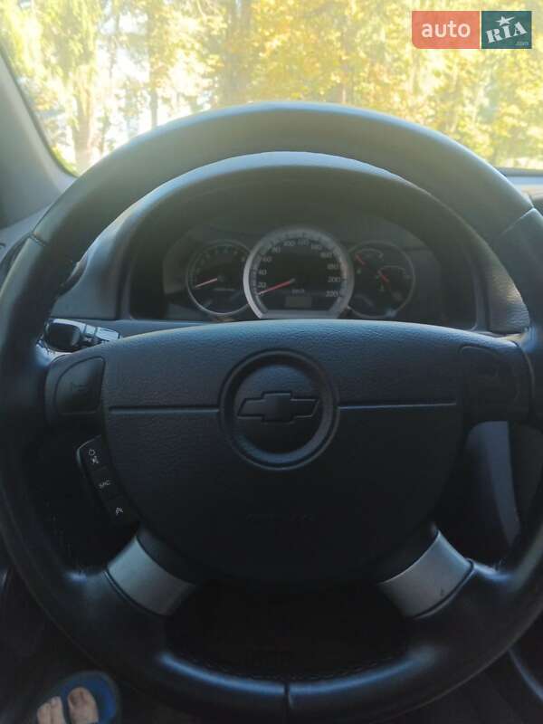 Хетчбек Chevrolet Lacetti 2006 в Ярмолинцях фото 5 Хетчбек Chevrolet Lacetti 2006 в Ярмолинцях